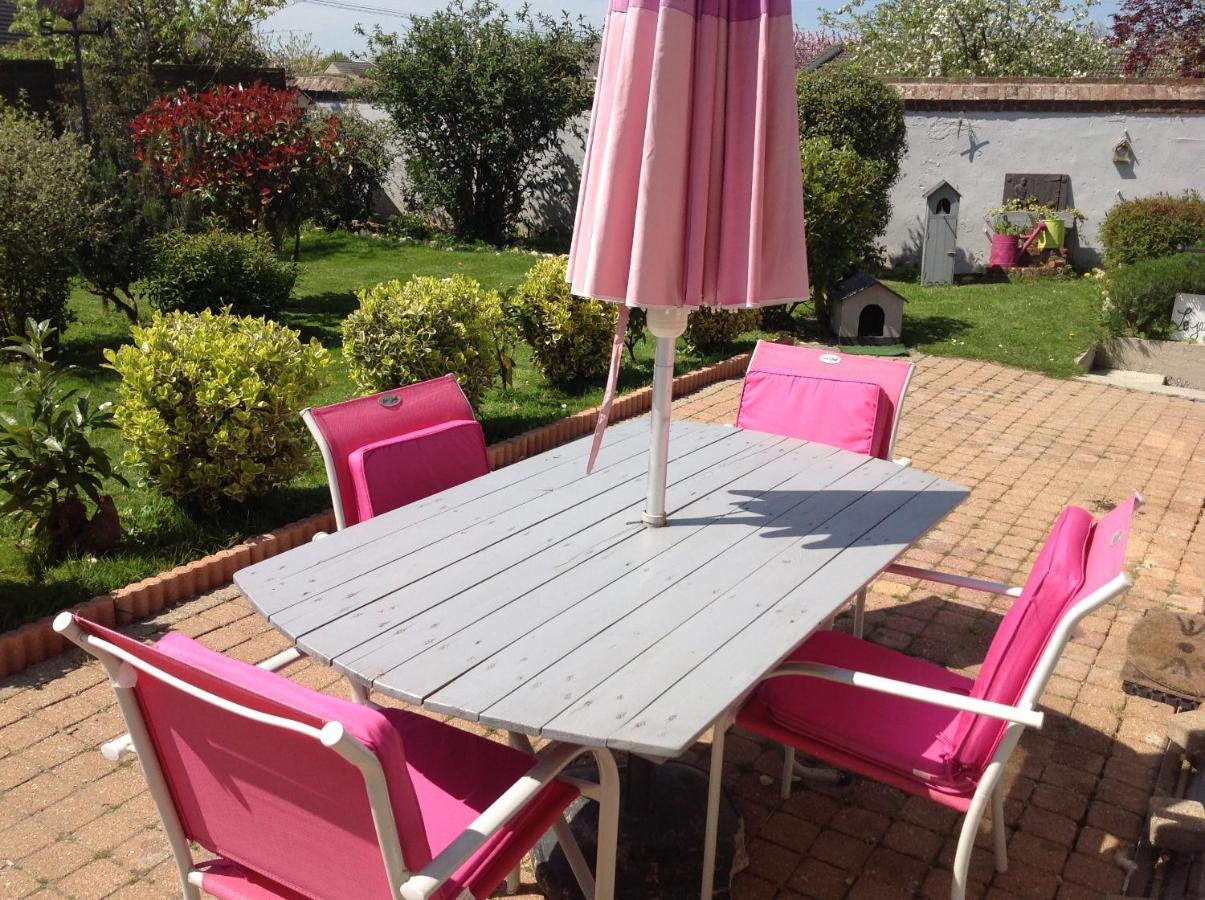 Bed and Breakfast Le Jardin Des Poules Thietreville Экстерьер фото